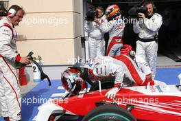 25.04.2009 Manama, Bahrain,  Jarno Trulli (ITA), Toyota F1 Team  - Formula 1 World Championship, Rd 4, Bahrain Grand Prix, Saturday Qualifying