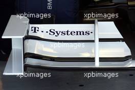 21.01.2009 Valencia, Spain, Technical detail, front wing, Robert Kubica (POL),  BMW Sauber F1 Team - BMW Sauber F1.09 - Test day -  www.xpb.cc, EMail: info@xpb.cc - copy of publication required for printed pictures. Every used picture is fee-liable © Copyright: xpb.cc