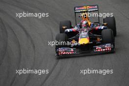 16.10.2009 Sao Paulo, Brazil,  Sebastian Vettel (GER), Red Bull Racing  - Formula 1 World Championship, Rd 16, Brazilian Grand Prix, Friday Practice