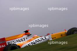 16.10.2009 Sao Paulo, Brazil,  Fernando Alonso (ESP), Renault F1 Team  - Formula 1 World Championship, Rd 16, Brazilian Grand Prix, Friday Practice