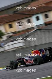 16.10.2009 Sao Paulo, Brazil,  Sebastian Vettel (GER), Red Bull Racing  - Formula 1 World Championship, Rd 16, Brazilian Grand Prix, Friday Practice