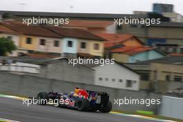 16.10.2009 Sao Paulo, Brazil,  Mark Webber (AUS), Red Bull Racing  - Formula 1 World Championship, Rd 16, Brazilian Grand Prix, Friday Practice