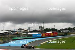 16.10.2009 Sao Paulo, Brazil,  Sebastian Vettel (GER), Red Bull Racing  - Formula 1 World Championship, Rd 16, Brazilian Grand Prix, Friday Practice