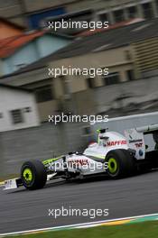 16.10.2009 Sao Paulo, Brazil,  Rubens Barrichello (BRA), Brawn GP  - Formula 1 World Championship, Rd 16, Brazilian Grand Prix, Friday Practice