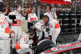 18.10.2009 Sao Paulo, Brazil,  Lewis Hamilton (GBR), McLaren Mercedes - Formula 1 World Championship, Rd 16, Brazilian Grand Prix, Sunday Pre-Race Grid