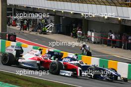 18.10.2009 Sao Paulo, Brazil,  Kamui Kobayashi (JAP), Toyota F1 Team and Kazuki Nakajima (JPN), Williams F1 Team  - Formula 1 World Championship, Rd 16, Brazilian Grand Prix, Sunday Race