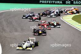 18.10.2009 Sao Paulo, Brazil,  Rubens Barrichello (BRA), BrawnGP leads at the start - Formula 1 World Championship, Rd 16, Brazilian Grand Prix, Sunday Race