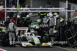 18.10.2009 Sao Paulo, Brazil,  Rubens Barrichello (BRA), Brawn GP during pitstop - Formula 1 World Championship, Rd 16, Brazilian Grand Prix, Sunday Race