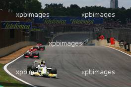 18.10.2009 Sao Paulo, Brazil,  Rubens Barrichello (BRA), Brawn GP  - Formula 1 World Championship, Rd 16, Brazilian Grand Prix, Sunday Race