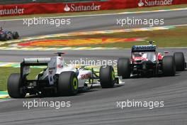 18.10.2009 Sao Paulo, Brazil,  Jenson Button (GBR), Brawn GP and Kamui Kobayashi (JAP), Toyota F1 Team  - Formula 1 World Championship, Rd 16, Brazilian Grand Prix, Sunday Race