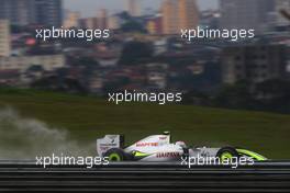 17.10.2009 Sao Paulo, Brazil,  Rubens Barrichello (BRA), Brawn GP  - Formula 1 World Championship, Rd 16, Brazilian Grand Prix, Saturday Qualifying