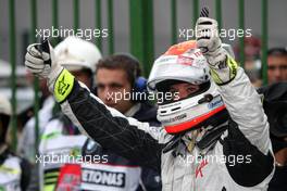 17.10.2009 Sao Paulo, Brazil,  Rubens Barrichello (BRA), BrawnGP, on pole position - Formula 1 World Championship, Rd 16, Brazilian Grand Prix, Saturday Qualifying