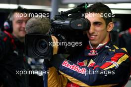 17.10.2009 Sao Paulo, Brazil,  Sebastien Buemi (SUI), Scuderia Toro Rosso  - Formula 1 World Championship, Rd 16, Brazilian Grand Prix, Saturday Practice