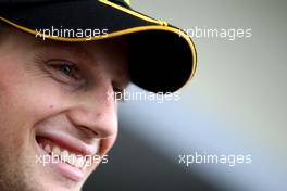 15.10.2009 Sao Paulo, Brazil,  Romain Grosjean (FRA), Renault F1 Team - Formula 1 World Championship, Rd 16, Brazilian Grand Prix, Thursday