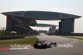 17.04.2009 Shanghai, China,  Jarno Trulli (ITA), Toyota Racing, TF109 - Formula 1 World Championship, Rd 3, Chinese Grand Prix, Friday Practice