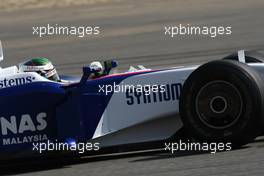 17.04.2009 Shanghai, China,  Nick Heidfeld (GER), BMW Sauber F1 Team, F1.09 - Formula 1 World Championship, Rd 3, Chinese Grand Prix, Friday Practice
