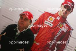 17.04.2009 Shanghai, China,  Luis Antonio Massa (BRA), Father of Felipe Massa (BRA), Scuderia Ferrari - Formula 1 World Championship, Rd 3, Chinese Grand Prix, Friday Practice