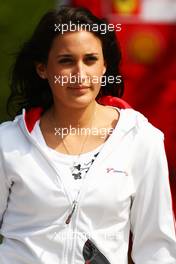 17.04.2009 Shanghai, China,  A girl in the paddock - Formula 1 World Championship, Rd 3, Chinese Grand Prix, Friday
