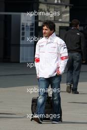 17.04.2009 Shanghai, China,  Timo Glock (GER), Toyota F1 Team - Formula 1 World Championship, Rd 3, Chinese Grand Prix, Friday