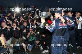 19.04.2009 Shanghai, China,  Sebastian Vettel (GER), Red Bull Racing and Mark Webber (AUS), Red Bull Racing celebrate victory and second place finish - Formula 1 World Championship, Rd 3, Chinese Grand Prix, Sunday Podium