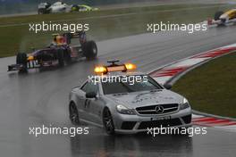 19.04.2009 Shanghai, China,  The race was started with the safety car - Formula 1 World Championship, Rd 3, Chinese Grand Prix, Sunday Race