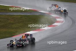 19.04.2009 Shanghai, China,  Sebastian Vettel (GER), Red Bull Racing, RB5 and Mark Webber (AUS), Red Bull Racing, RB5 - Formula 1 World Championship, Rd 3, Chinese Grand Prix, Sunday Race