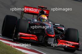 18.04.2009 Shanghai, China,  Lewis Hamilton (GBR), McLaren Mercedes, MP4-24 - Formula 1 World Championship, Rd 3, Chinese Grand Prix, Saturday Qualifying