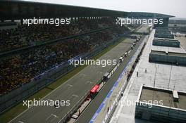 18.04.2009 Shanghai, China,  Sebastian Vettel (GER), Red Bull Racing, RB5 - Formula 1 World Championship, Rd 3, Chinese Grand Prix, Saturday Qualifying