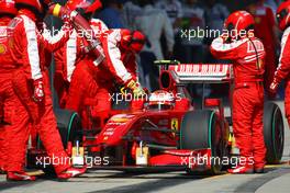 18.04.2009 Shanghai, China,  Kimi Raikkonen (FIN), Räikkönen, Scuderia Ferrari, F60 - Formula 1 World Championship, Rd 3, Chinese Grand Prix, Saturday Qualifying