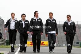 16.04.2009 Shanghai, China,  Jenson Button (GBR), Brawn GP walks the track - Formula 1 World Championship, Rd 3, Chinese Grand Prix, Thursday