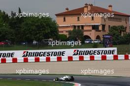 08.05.2009 Barcelona, Spain,  Jenson Button (GBR), Brawn GP, BGP001, BGP 001 - Formula 1 World Championship, Rd 5, Spanish Grand Prix, Friday Practice