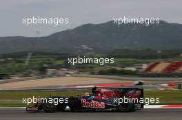 08.05.2009 Barcelona, Spain,  Sébastien Buemi (SUI), Scuderia Toro Rosso - Formula 1 World Championship, Rd 5, Spanish Grand Prix, Friday Practice