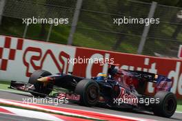 08.05.2009 Barcelona, Spain,  Sebastian Bourdais (FRA), Scuderia Toro Rosso - Formula 1 World Championship, Rd 5, Spanish Grand Prix, Friday Practice