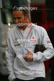 08.05.2009 Barcelona, Spain,  Lewis Hamilton (GBR), McLaren Mercedes - Formula 1 World Championship, Rd 5, Spanish Grand Prix, Friday