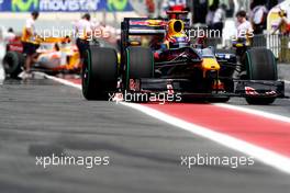 08.05.2009 Barcelona, Spain,  Mark Webber (AUS), Red Bull Racing, RB5 - Formula 1 World Championship, Rd 5, Spanish Grand Prix, Friday Practice