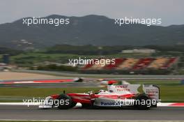 08.05.2009 Barcelona, Spain,  Jarno Trulli (ITA), Toyota Racing, TF109 - Formula 1 World Championship, Rd 5, Spanish Grand Prix, Friday Practice