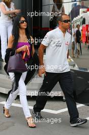 09.05.2009 Barcelona, Spain, Lewis Hamilton (GBR), McLaren Mercedes with his girlfriend Nicole Scherzinger (USA), Singer in the Pussycat Dolls - Formula 1 World Championship, Rd 5, Spanish Grand Prix, Saturday