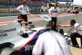 09.05.2009 Barcelona, Spain,  Robert Kubica (POL), BMW Sauber F1 Team, Pitlane, Box, Garage - Formula 1 World Championship, Rd 5, Spanish Grand Prix, Saturday Practice