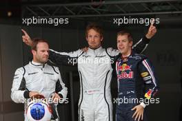 09.05.2009 Barcelona, Spain,  Rubens Barrichello (BRA), Brawn GP with Jenson Button (GBR), Brawn GP and Sebastian Vettel (GER), Red Bull Racing - Formula 1 World Championship, Rd 5, Spanish Grand Prix, Saturday Qualifying