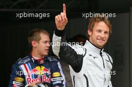 09.05.2009 Barcelona, Spain,  Sebastian Vettel (GER), Red Bull Racing and Jenson Button (GBR), Brawn GP - Formula 1 World Championship, Rd 5, Spanish Grand Prix, Saturday Qualifying