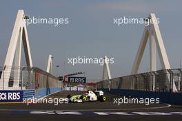 21.08.2009 Valencia, Spain,  Rubens Barrichello (BRA), Brawn GP, BGP001, BGP 001 - Formula 1 World Championship, Rd 11, European Grand Prix, Friday Practice
