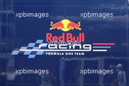 21.08.2009 Valencia, Spain,  Red Bull Racing logo - Formula 1 World Championship, Rd 11, European Grand Prix, Friday