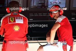 21.08.2009 Valencia, Spain,  Michael Schumacher (GER), Test Driver, Scuderia Ferrari on the pit wall - Formula 1 World Championship, Rd 11, European Grand Prix, Friday Practice