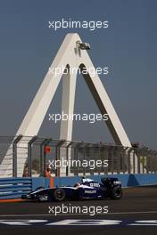 21.08.2009 Valencia, Spain,  Kazuki Nakajima (JPN), Williams F1 Team - Formula 1 World Championship, Rd 11, European Grand Prix, Friday Practice