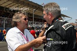 23.08.2009 Valencia, Spain,  Eric Clapton (USA) Singer, Ross Brawn (GBR), Brawn GP, Team Principal - Formula 1 World Championship, Rd 11, European Grand Prix, Sunday Pre-Race Grid