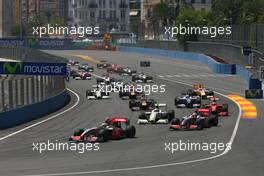 23.08.2009 Valencia, Spain,  Start of the race, Lewis Hamilton (GBR), McLaren Mercedes  - Formula 1 World Championship, Rd 11, European Grand Prix, Sunday Race