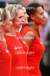 21.06.2009 Silverstone, England,  Grid girl - Formula 1 World Championship, Rd 8, British Grand Prix, Sunday Grid Girl