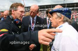 21.06.2009 Silverstone, England,  Christian Horner (GBR), Red Bull Racing, Sporting Director and Sir Jackie Stewart (GBR), RBS Representitive and Ex F1 World Champion - Formula 1 World Championship, Rd 8, British Grand Prix, Sunday Pre-Race Grid