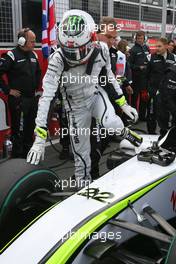 21.06.2009 Silverstone, England,  Jenson Button (GBR), Brawn GP  - Formula 1 World Championship, Rd 8, British Grand Prix, Sunday Pre-Race Grid