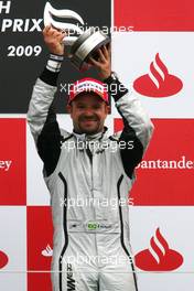21.06.2009 Silverstone, England,  Rubens Barrichello (BRA), Brawn GP  - Formula 1 World Championship, Rd 8, British Grand Prix, Sunday Podium